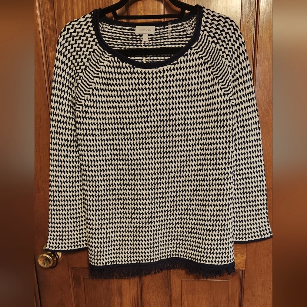 NWT Kinross Sweater